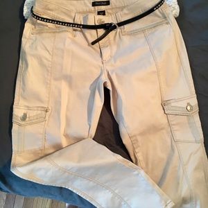 WHBM Blanc ankle length gone pants